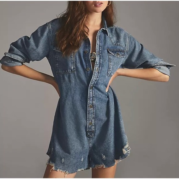 Anthropologie PILCRO Denim Jean Distressed Long Sleeve Utility Romper Jumpsuit 8 - Picture 1 of 9